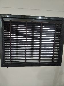 wooden venetian blind