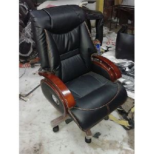 Office boss chair