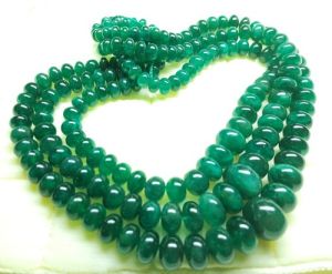 cabochon beads