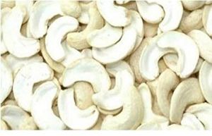 Broken Cashew Nuts