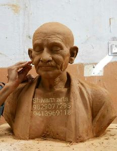 mahatma gandhi statue