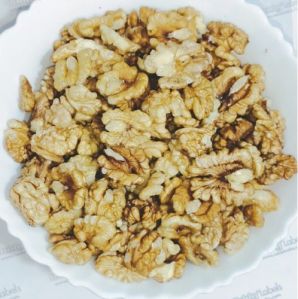 Natural Walnut Kernels