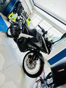 2021 Bajaj Pulsar RS200 motorcycle