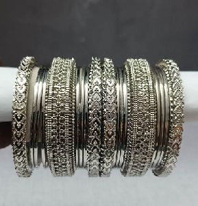 Heart Design Metal Oxidized Silver Plated Bangles Set