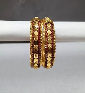 Stylish Red Round Design Bangles With Crystal Stone Boundary
