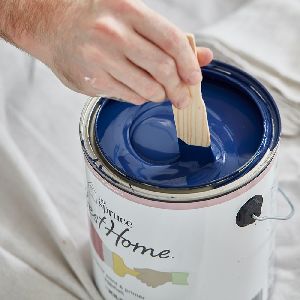 Luxury Emulsion Paint