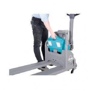 Electric Pallet Truck .