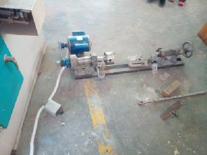 Wood Turning Lathe Machine