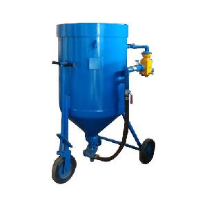 portable abrasive blasting machine