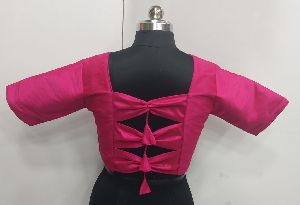 Blouse with half sleeve