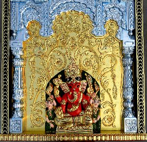 Wooden Siddhi Vinayak Ganesha Sculpture