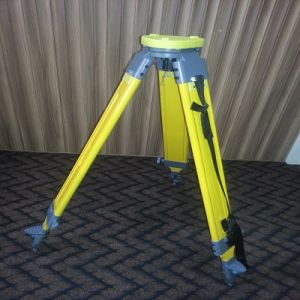 Wooden Tripod Stand