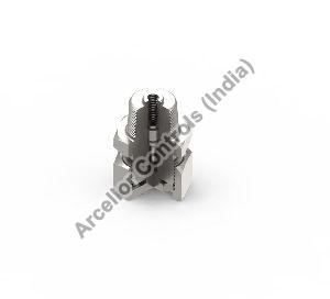 Giant Button Head Coupler