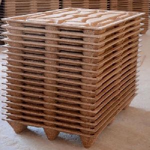 Compressed Wooden Pallets