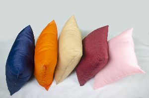 Lily Cushion 16\