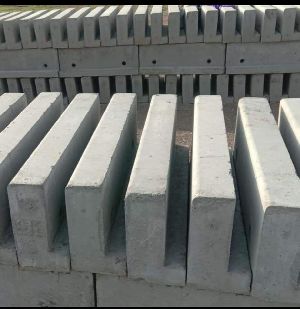 RCC Kerb Stones