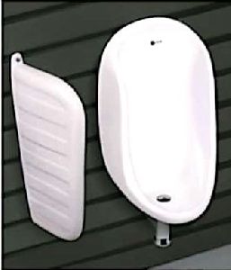 Half Stall Urinal With Partition