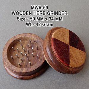 42gm Wooden Herb Grinder