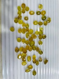 3.5 Carat Yellow Sapphire Gemstone