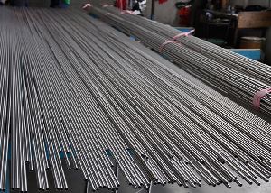 stainless steel round pipes