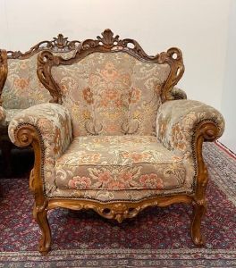 Wooden Antique Sofa Chair
