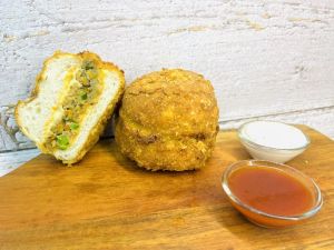 Crispy fried burgur