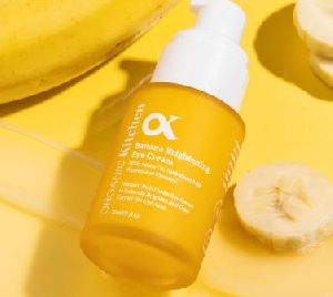 Banana Brightening Eye Cream