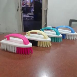 Plastic Coat Brush