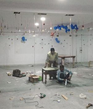 Partition Glass