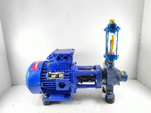 Rotary vane lpg transfer pump