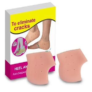 Anti crack heel set