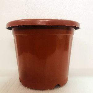 plastic nursery pots