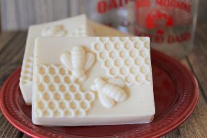 Goat Milk Honey Turmeric Soap