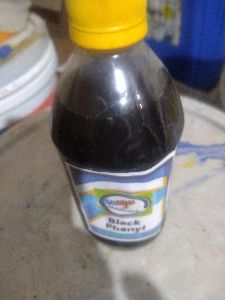 black phenyl liquid