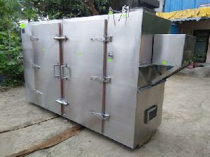 pharmaceutical tray dryer