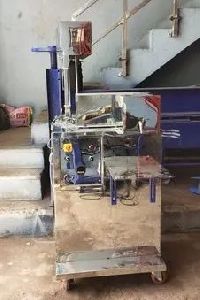 PET Bottle Filling Machine