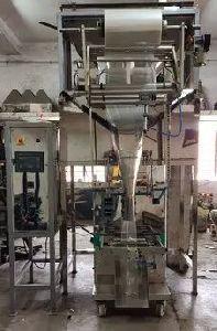 Snacks Packaging Machine