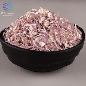 Dehydrated Pink Onion