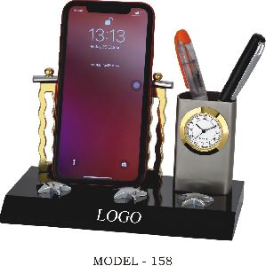 Table Top Pen Stand