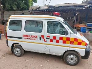 Maruti Eeco Ambulance with Auto Loading Stretcher