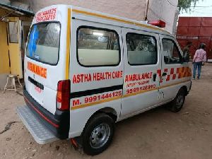 Maruti Eeco Ambulance with Auto Loading Stretcher