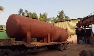 horizontal storage tank