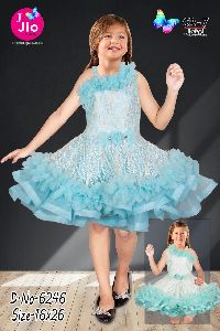 Des. No. 6246 Girls Frock