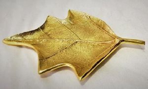 Tender Maple Leaf Platter
