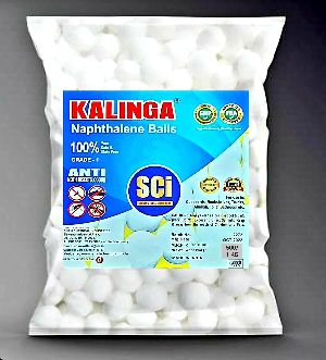 White Naphthalene Balls