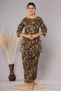 ladies cotton night suit