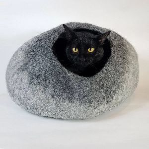 Wool Cat Cave