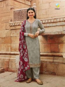 crepe salwar suits