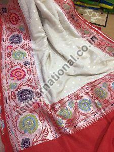 Cream & Red Pure Handloom Khaddi Tussar Georgette Silk With Kadhwa Border & Pallu Paithani Meena Wea