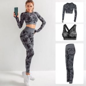 ladies gym wear